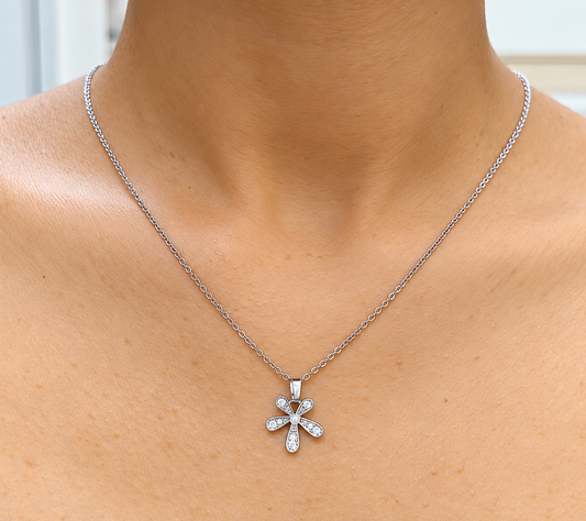 Daisy Bloom Pendant