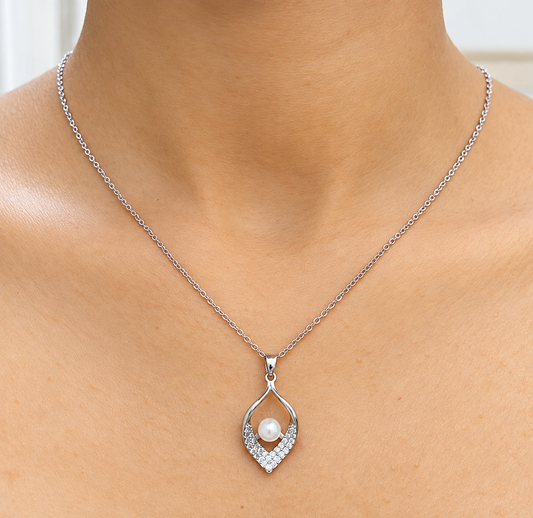 Pearl Drop Pendant