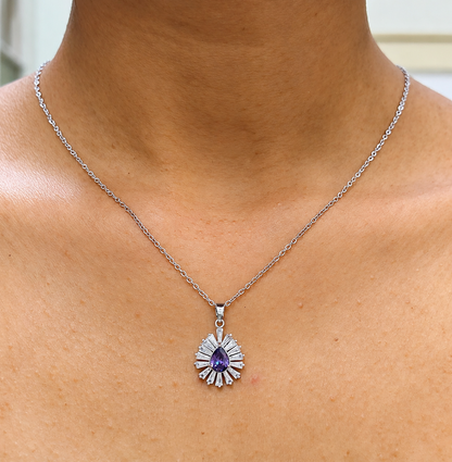 Teardrop pendant